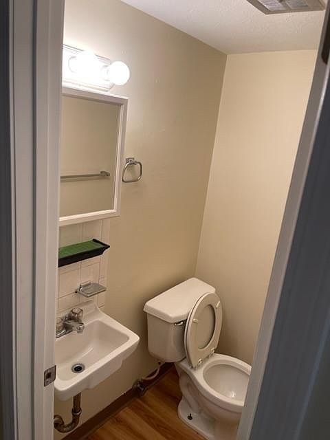 1st image of 118 Strecker Dr APT 7