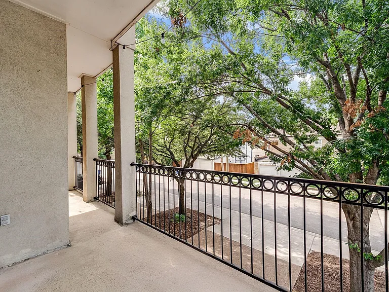 5836 La Vista Dr — Photo 19