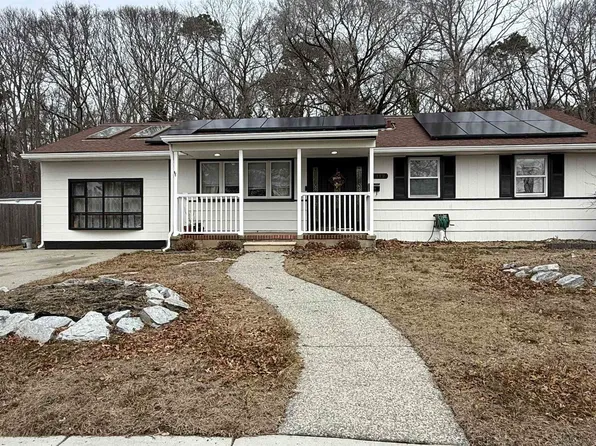 112 Woodcrest Ave, Absecon, NJ 08201