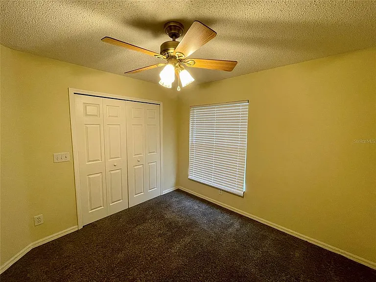 12119 Warwick Cir — Photo 18