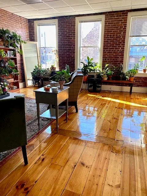 1 bed, 625 sqft, $2,300 — Photo 2