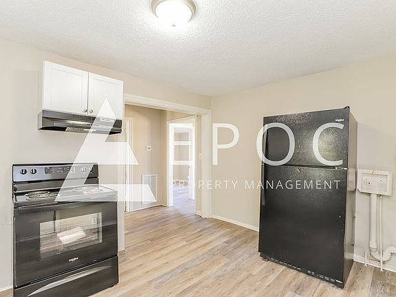 5th image of 305 N Cobb Ave