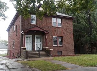 924 S 6th St #1, Rockford, IL 61104