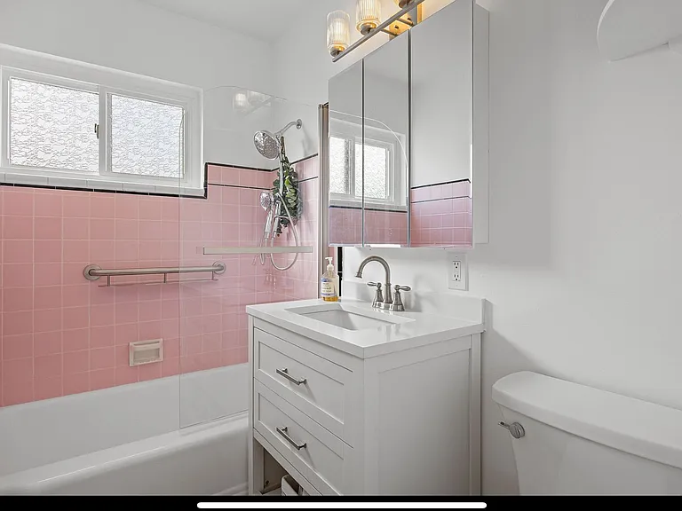 1204 California St — Photo 33