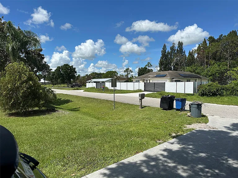 3422 NW 26th Ave — Photo 5