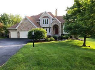 7209 Ridge Ct, Spring Grove, IL 60081