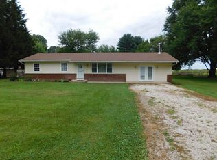 9941 Pine Rd, Plymouth, IN 46563