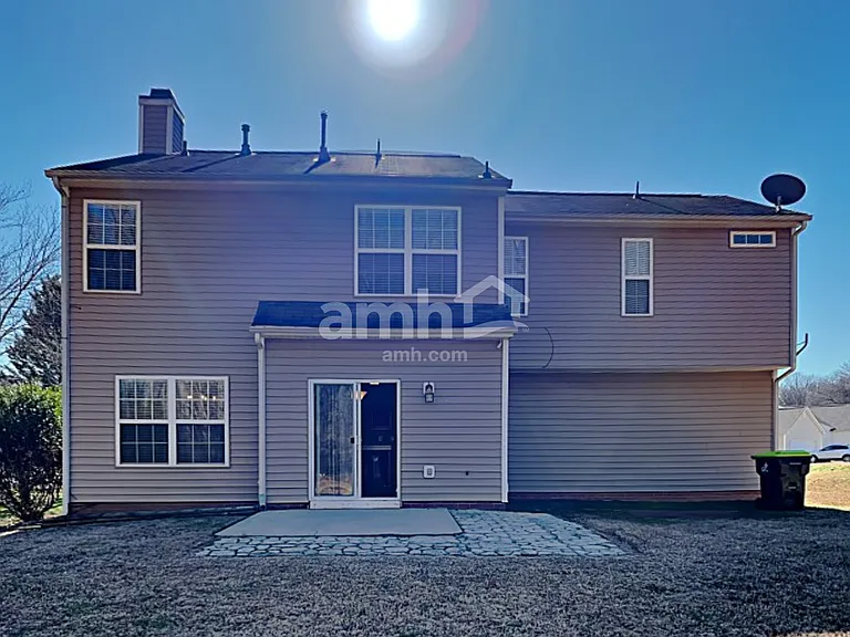 205 Fairview Lake Way — Photo 18