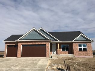 713 Bender St, Sandwich, IL 60548