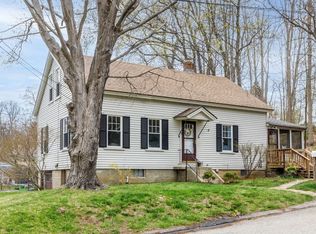 88 Goodale St, Athol, MA 01331