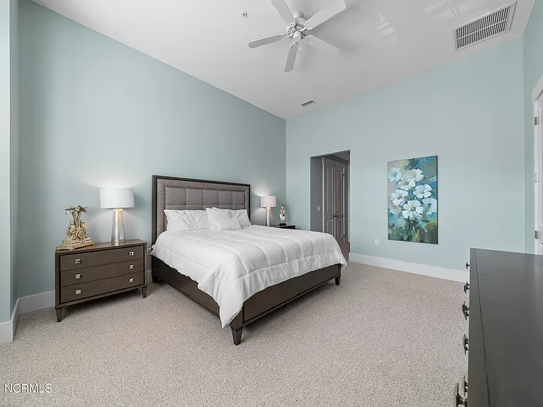 2537 Saint James Dr SE #807 — Photo 32