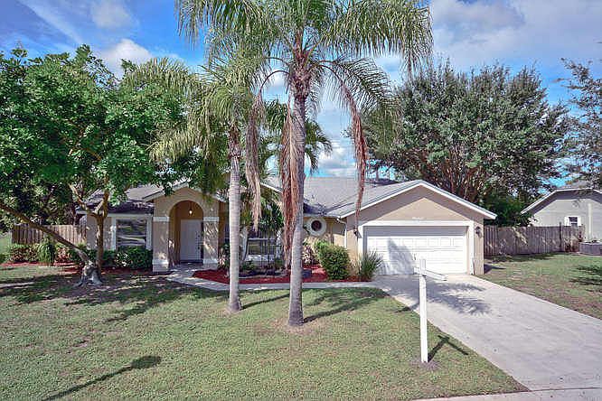 1st image of 900 NW 43rd Ave