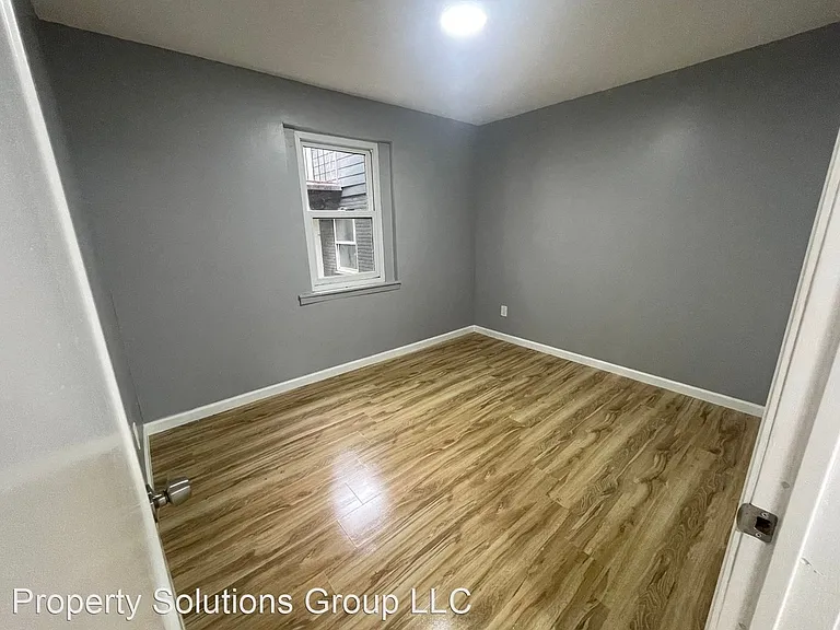 1297 Willie Mitchell Blvd — Photo 9