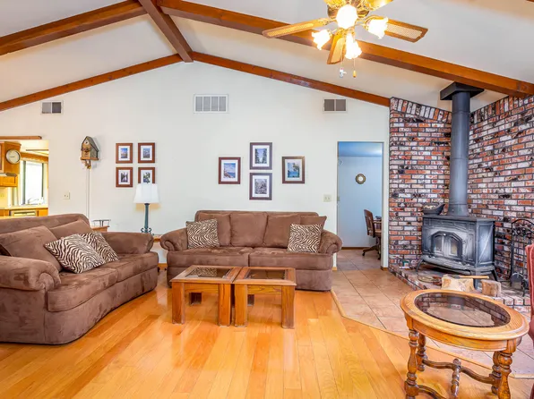 41018 Cherokee Oaks Drive, Three Rivers, CA 93271