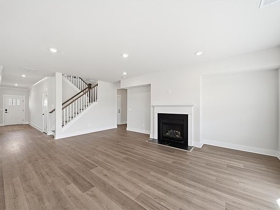 Welcome to the Johnson floorplan at Ashby Woods.