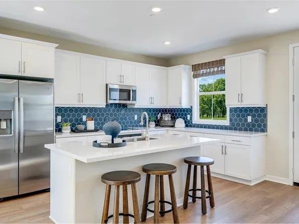 2601 E Hyde Paseo, Ontario, CA 91762
