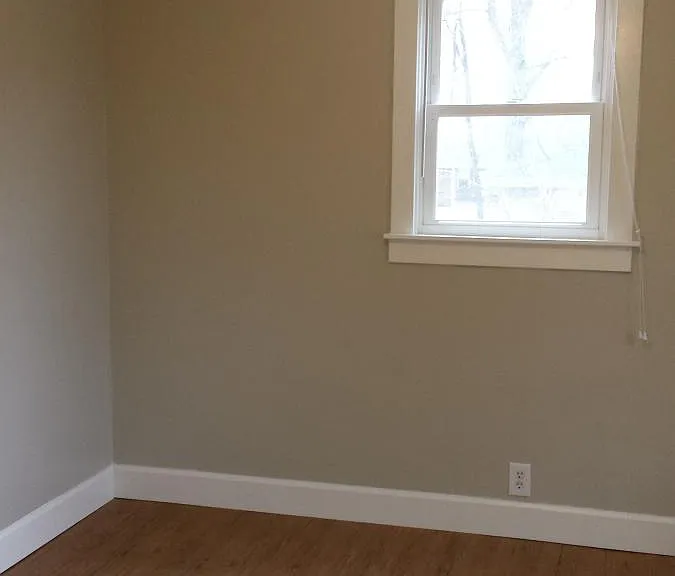 607 Broad St #2 — Photo 7