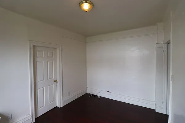 Rented by Abba Realty Associates INC | media 9