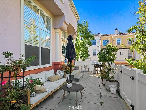 2nd image of 1071 S Volterra Way