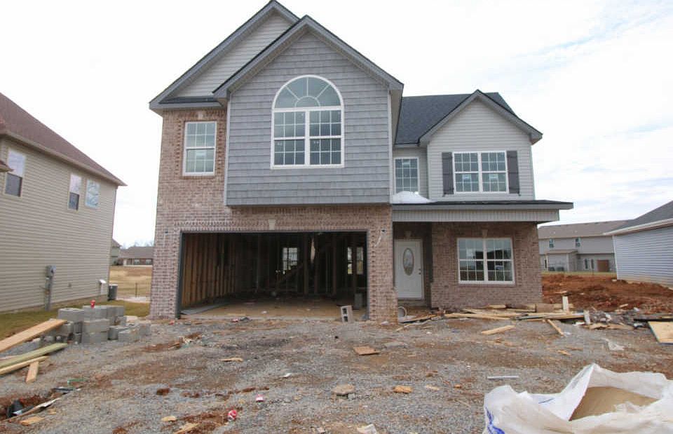 1st image of 416 Autumn Dr