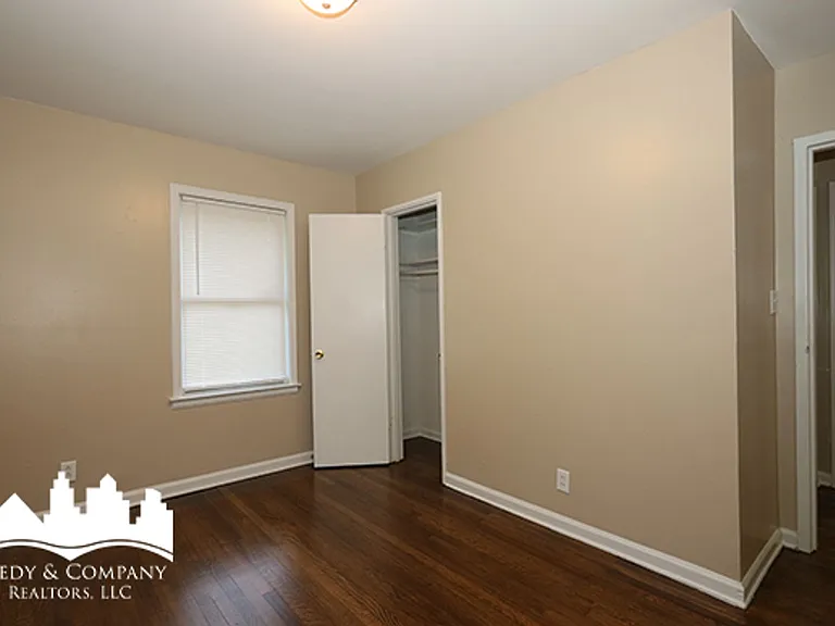 1380 Rolling Hills Dr — Photo 12
