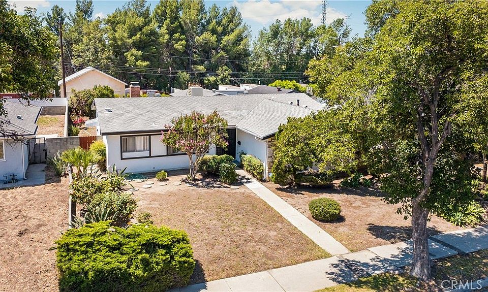 1st image of 17050 Rinaldi St