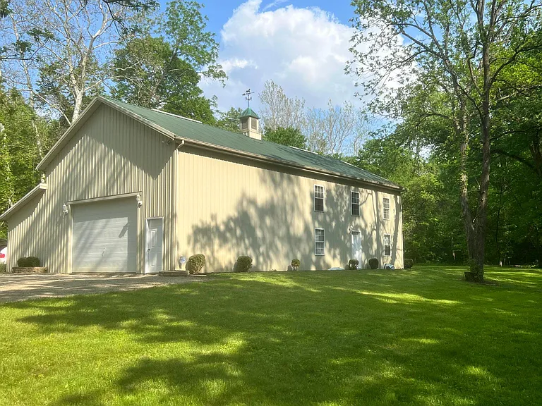2581 Pleasantville Rd NW — Photo 4
