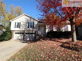 15828 W 147th St, Olathe, KS 66062