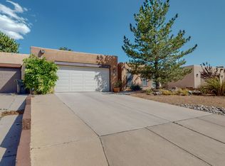 4616 Greene St NW, Albuquerque, NM 87114