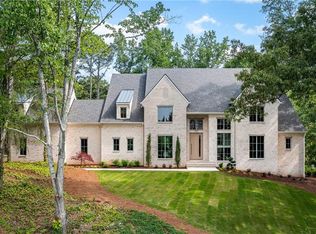 921 Heards Ferry Rd, Sandy Springs, GA 30328