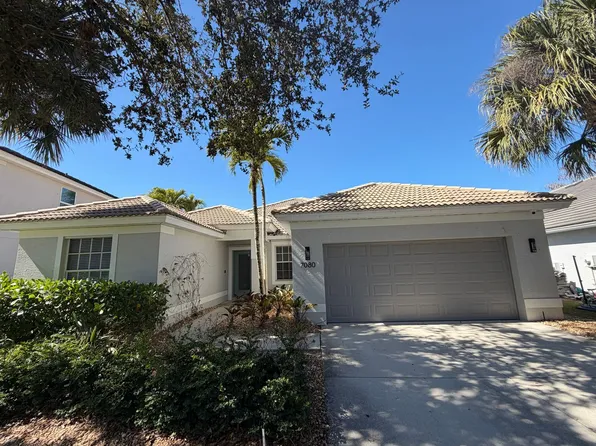 7080 Timberland Cir, Naples, FL 34109