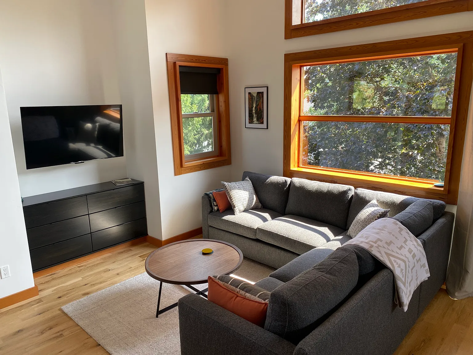 NE Wauna Ave, White Salmon — Photo 2