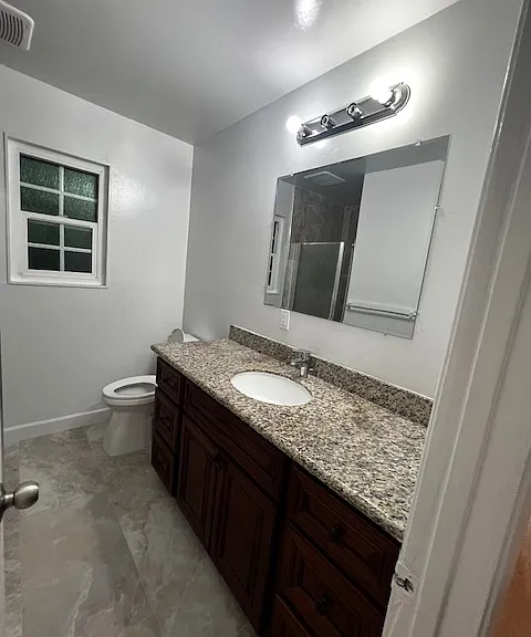 12516 Chadwell St — Photo 6