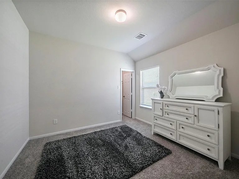 3227 Fairhaven Ln — Photo 25