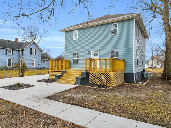 533 N Piatt St, Bement, IL 61813