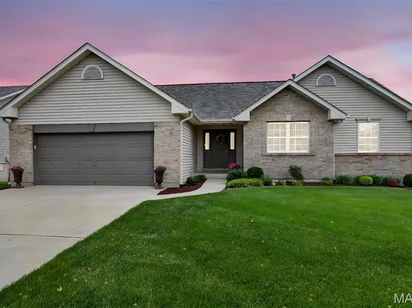 1214 Sunny Ridge Dr, O'Fallon, MO 63366