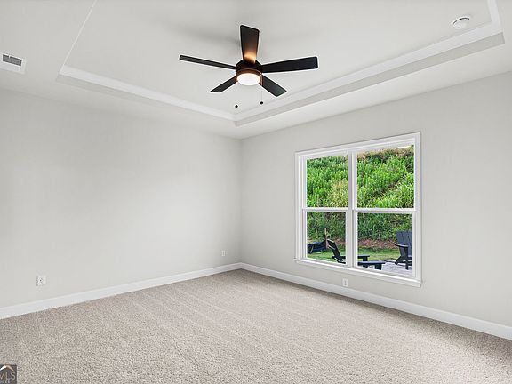 5th image of 7132 Maple Brook Ln