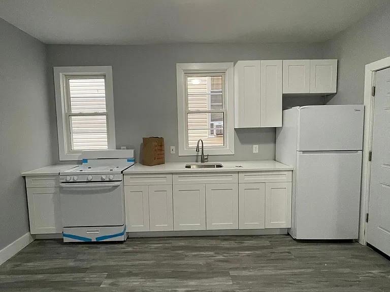 168 Fulton Ave #1 — Photo 1