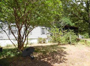 357 Peek Ln, Seneca, SC 29672