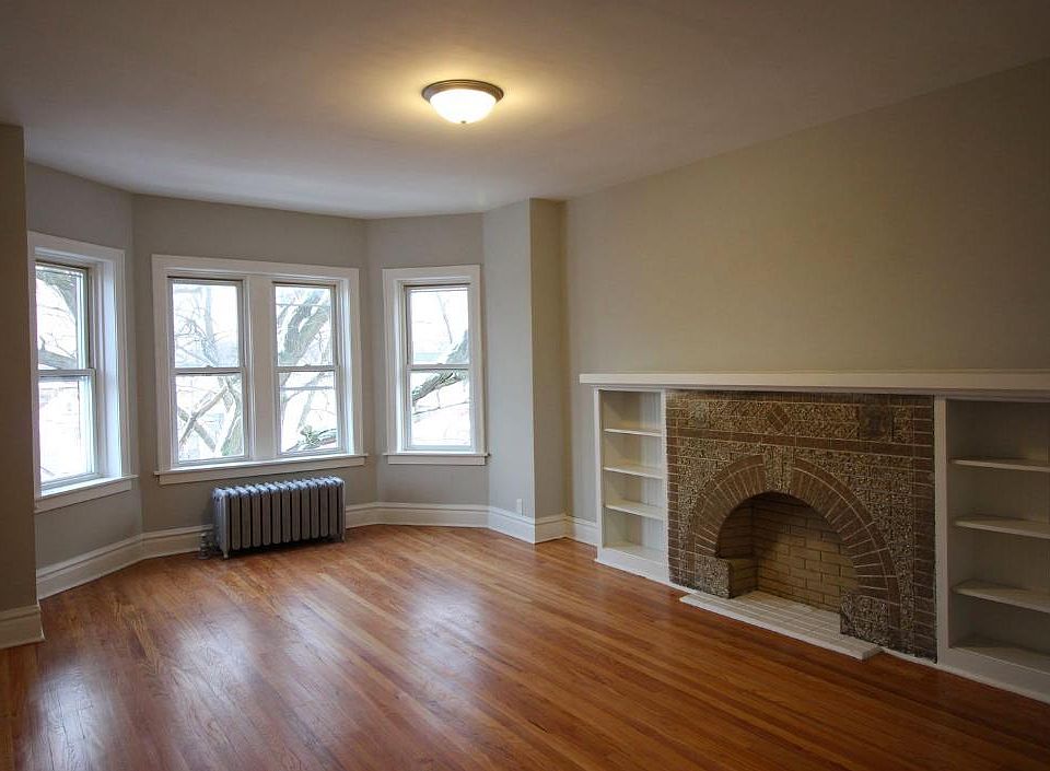 Beautiful living room with hardwood flooring.