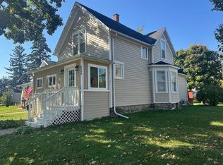 626 Center STREET, Lake Geneva, WI 53147