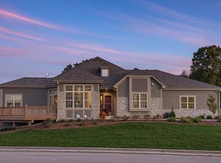 S99W13774 Clubhouse Ct #26-75, Muskego, WI 53150
