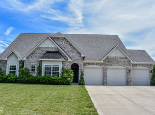 1985 S Sugar Gum Trl, Greenfield, IN