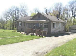 434 Lawnview Ave, New Castle, PA 16105