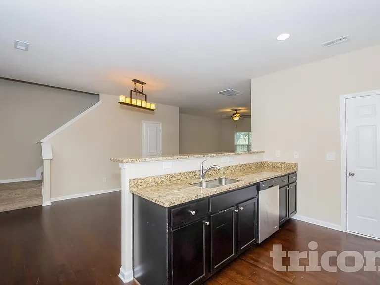 4717 Opus Ln — Photo 7