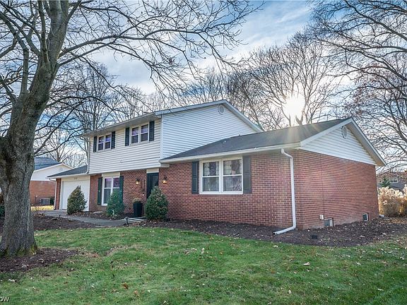 3rd image of 1314 Independence Cir SE