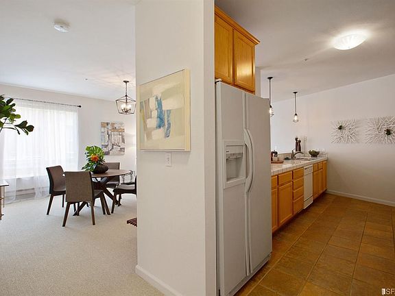 3rd image of 5810 Mission St APT 308