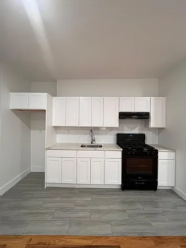 38 Tillinghast St Photo 1