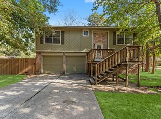 2 Ground Brier Ct, Spring, TX 77381