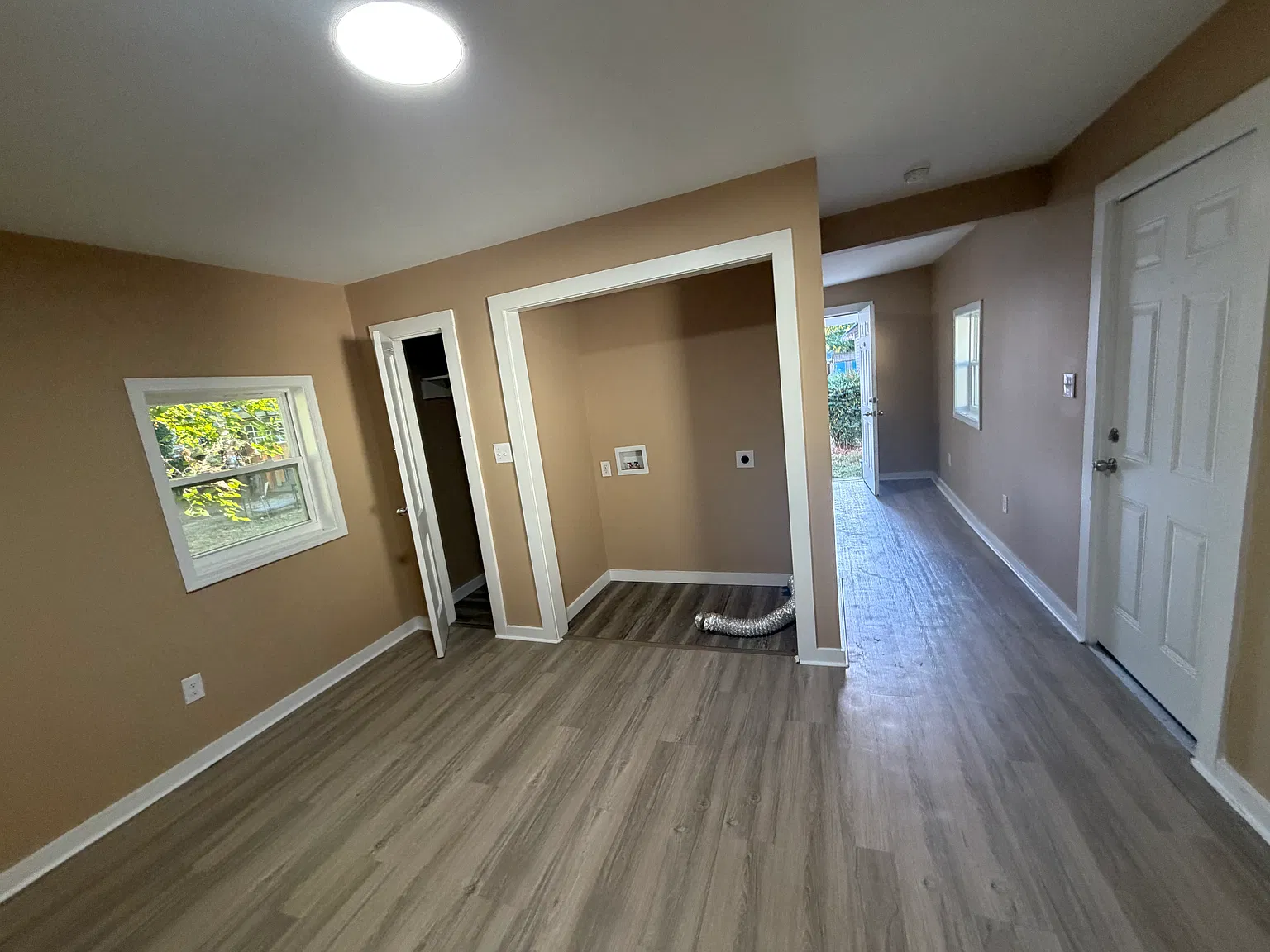 1 bed, 500 sqft, $800 — Photo 1